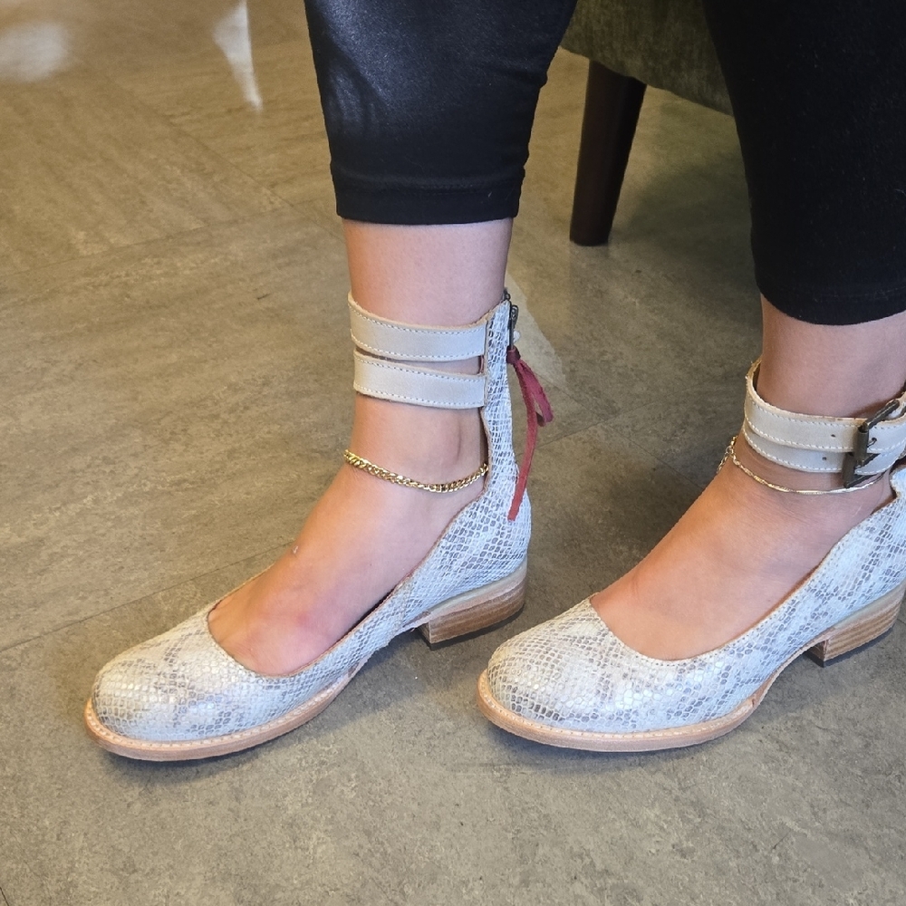 Maribel Freebird by Steven Gray Ankle Booties